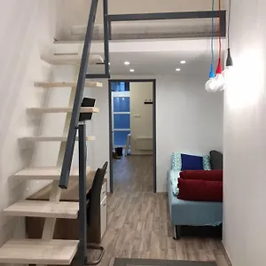 Apartment The Whistling Rabbi, Budapest