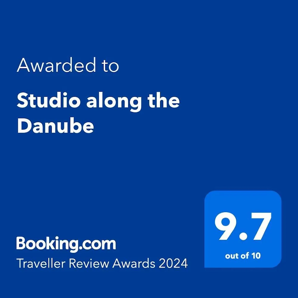 Apartment Studio Along The Danube Budapest
