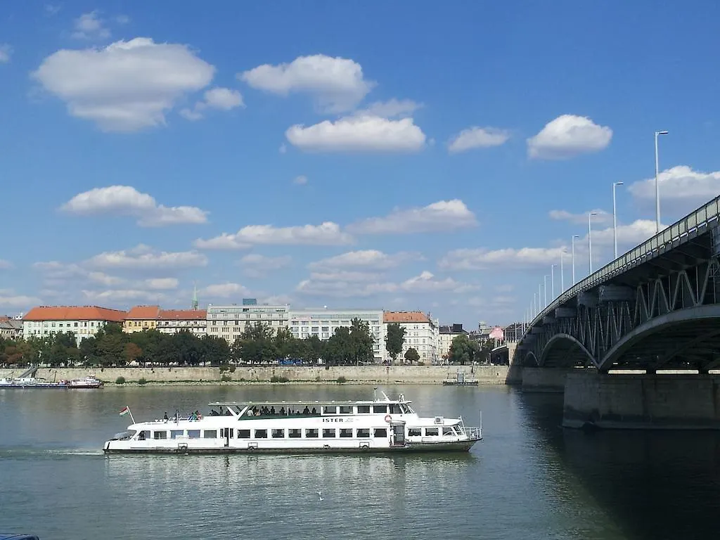 Daire Studio Along The Danube Budapeşte
